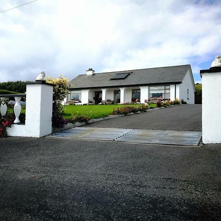 The Three Arches Bed and Breakfast Louisburgh Exteriör bild